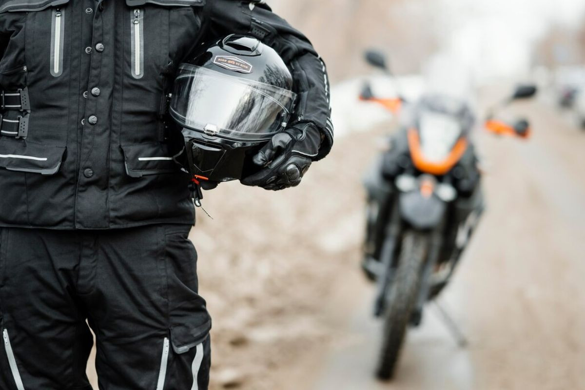 Jak przygotować się na chłodne dni na motocyklu?